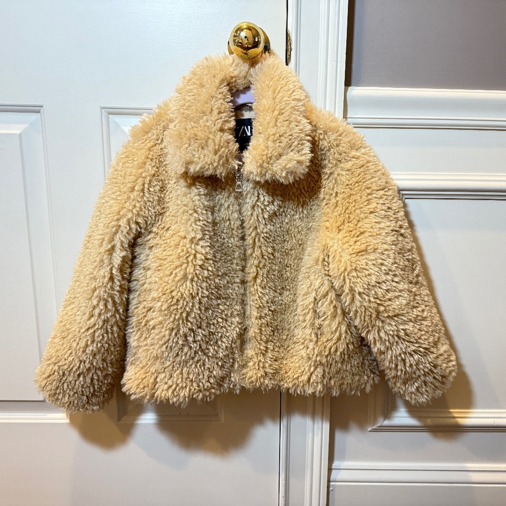 Like New Zara Girls Faux Fur/Teddy Coat